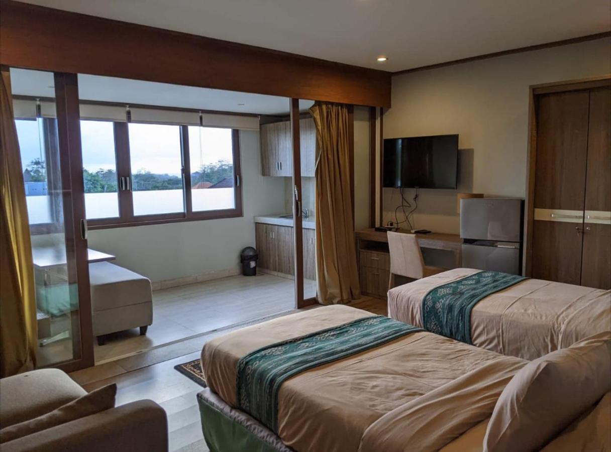Puri Sabina Bed & Breakfast Jimbaran  Exterior photo