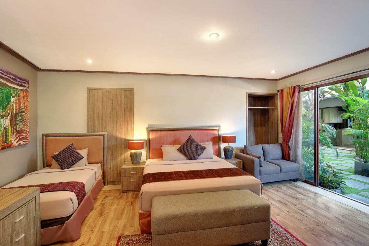 Puri Sabina Bed & Breakfast Jimbaran  Exterior photo